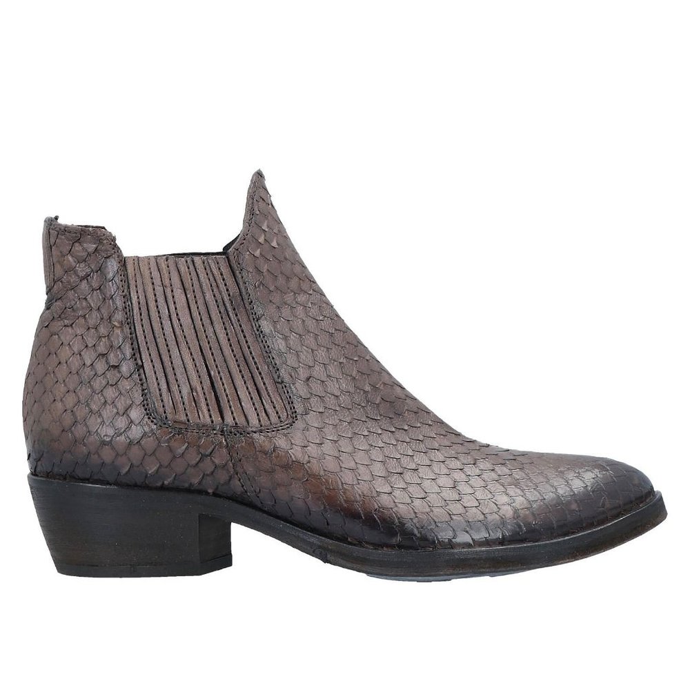 KBR Leather Ankle Boots